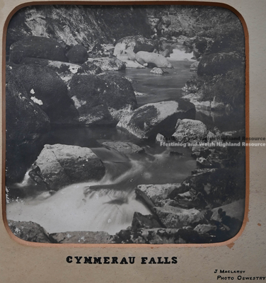 Cymmerau Falls